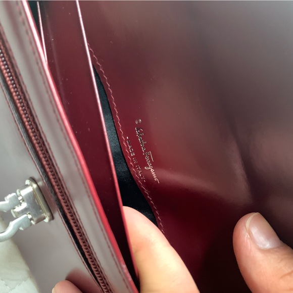 Authentic Salvatore Ferragamo - Picture 11 of 11